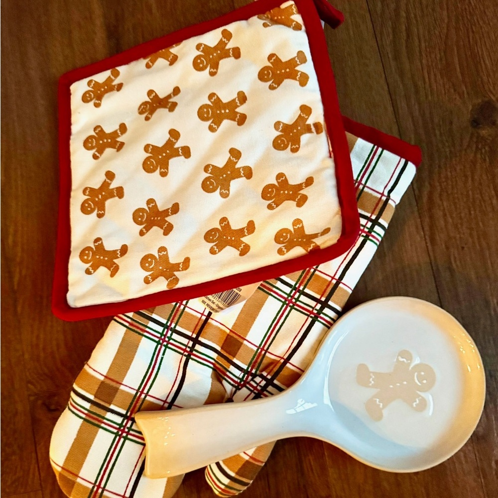Primitives by Kathy Plaid Kitchen Accessory - Picture 5 of 7